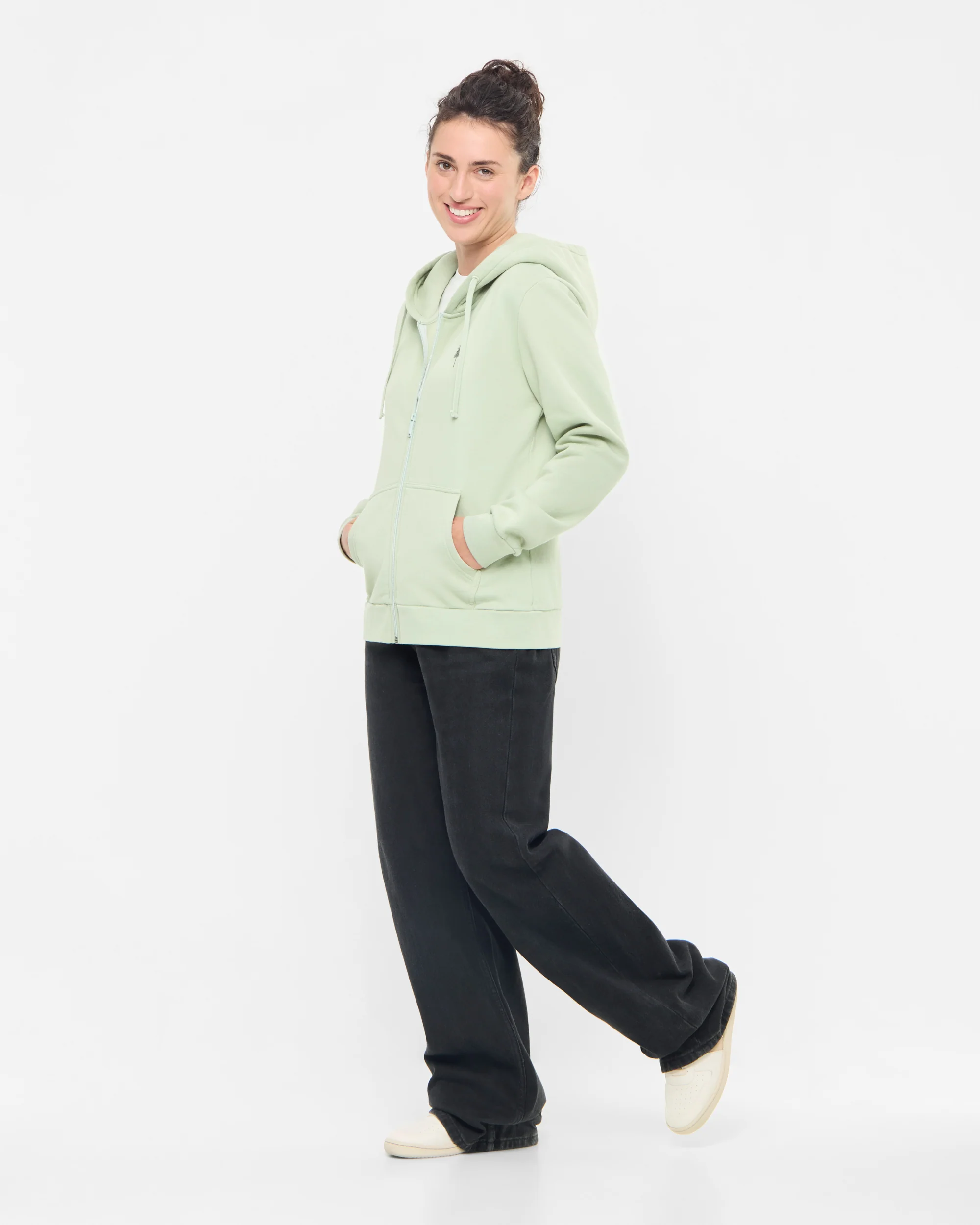 TreeSweater Relaxed Women Cool Matcha – Image 5